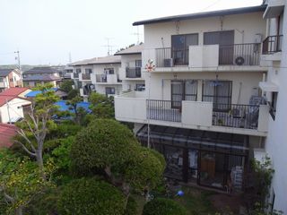 坂本マンション外観と周辺